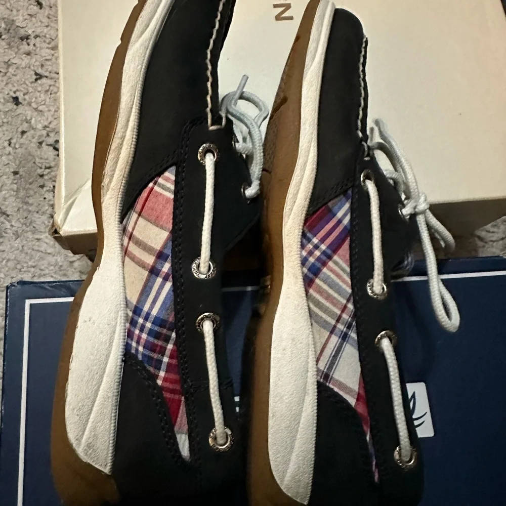 Sperry Top-Sider with Plaid Accents - Intrepid Navy / RWB Plaid Size 6 1/2 M - Picture 4 of 9